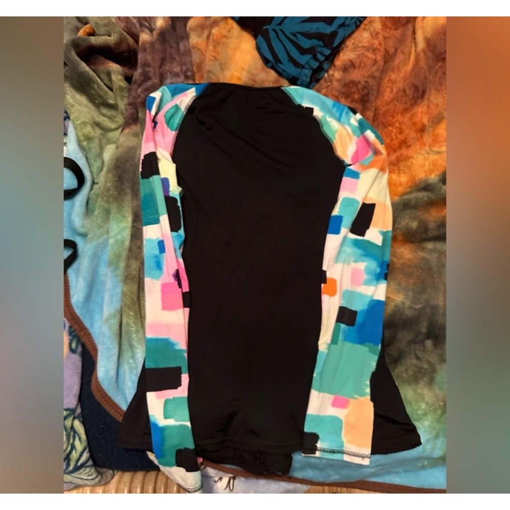 Anne Cole Locker - Color Block Rash Guard with Pockets - Size: Large - Picture 5 of 5